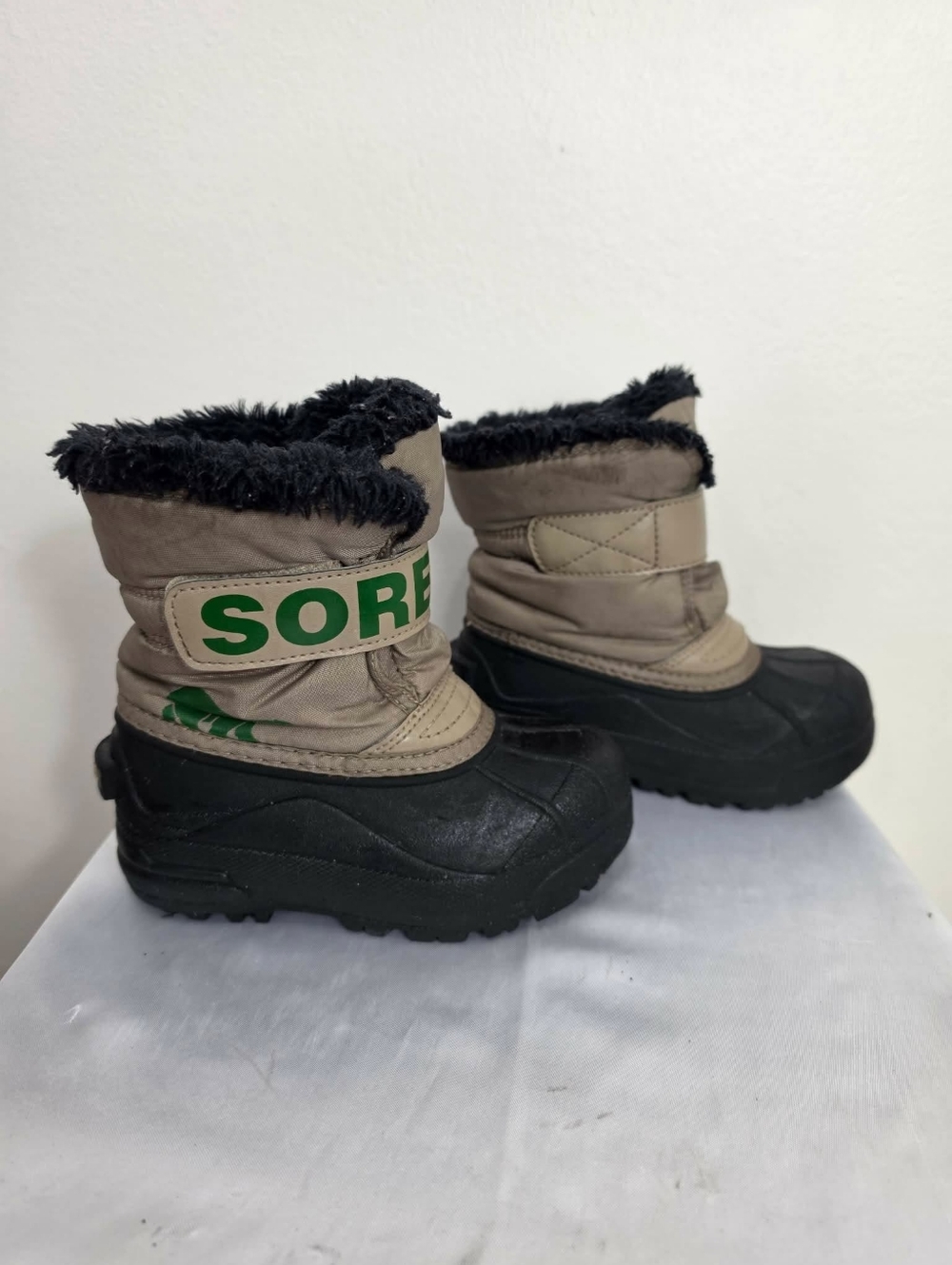 Sorel Kids Black Winter Snow Boots